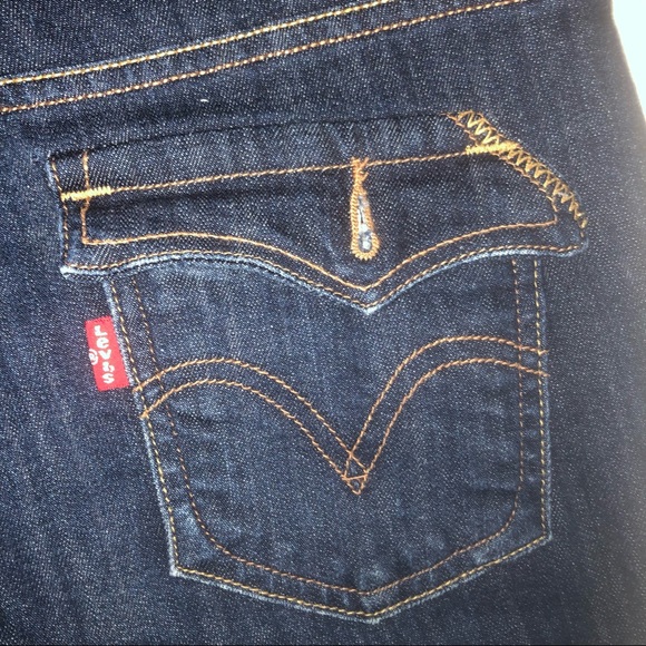 Levi’s 515 Zipper Fly 5 Pocket Boot Cut Jeans 4 - Picture 2 of 11